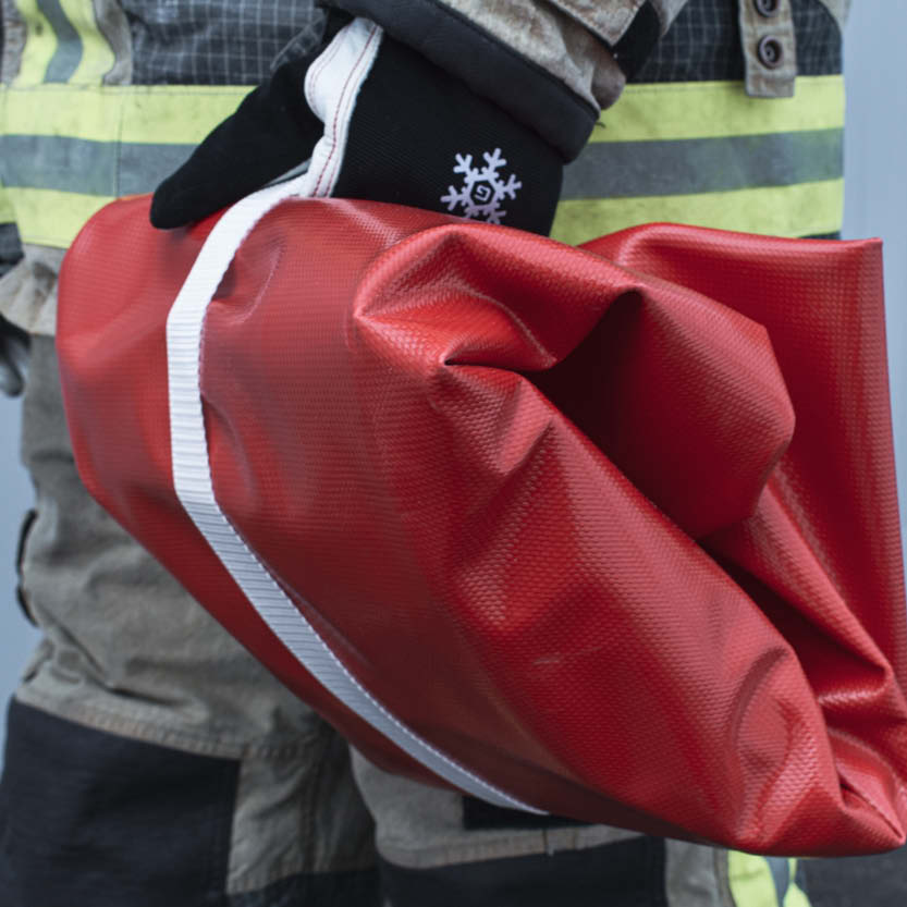 Spillpool 90 L med handtag och hällpip, röd